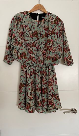 Vestido estampado floral Zara