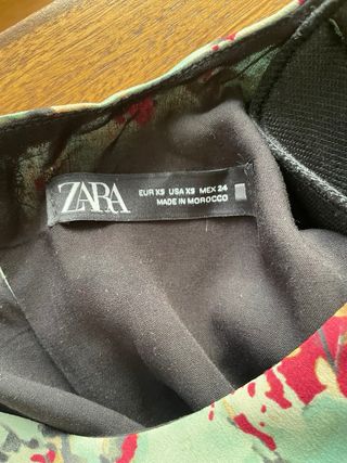 Vestido estampado floral Zara