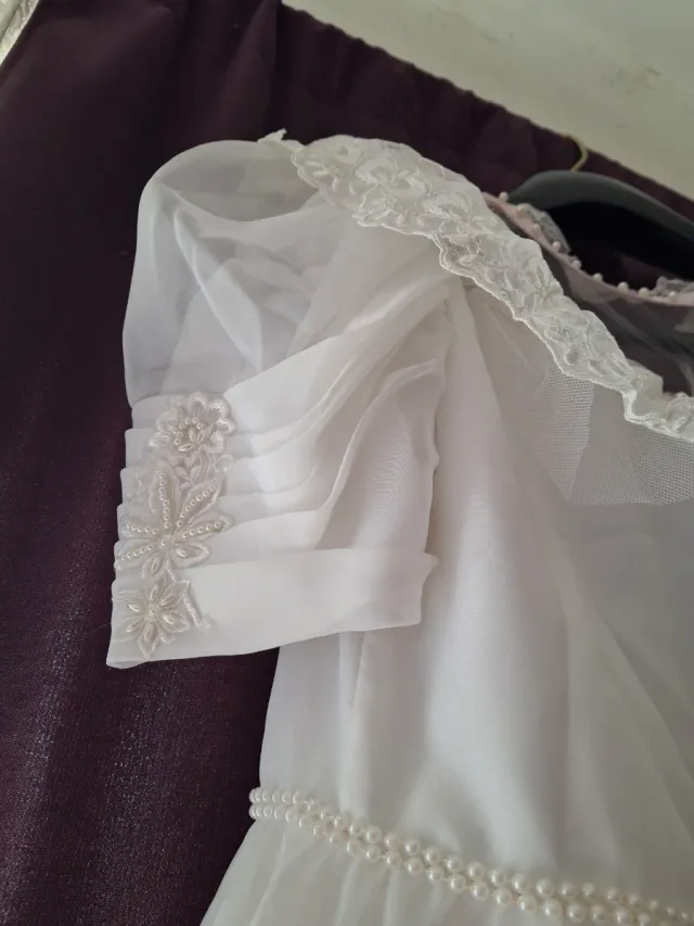 Abito da comunione per bambina con pizzo