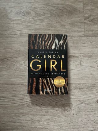 Colección de libros de la saga Calendar Girl