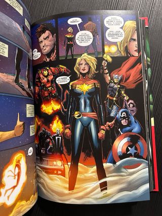 Marvel deluxe el inmortal hulk 1. la puerta verde