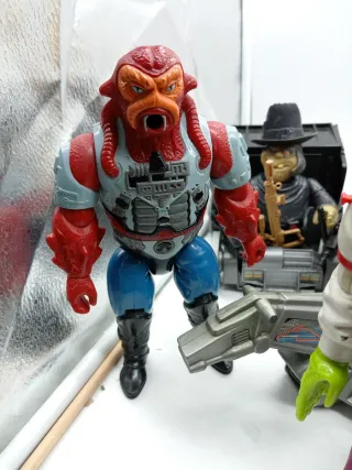 Lote  Bravestarr LEER DESCRIPCIÓN