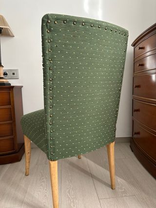 Silla auxiliar tapizada verde dormitorio o comedor