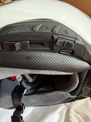 Casco AGV K7 talla M + Intercom Cardo Insyde