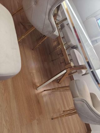 Mesa de comedor ovalada con 6 sillas