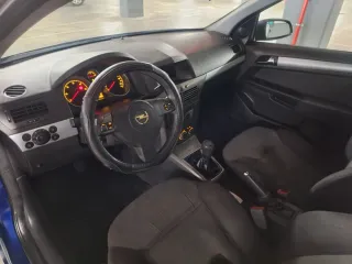 Opel Astra 2006