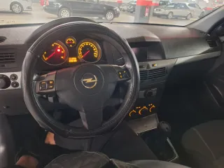 Opel Astra 2006