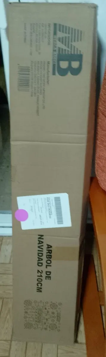 Árbol de Navidad 210 cm nuevo en su caja