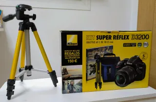 NIKON D3200 - KIT PROFESIONAL COMPLETO.