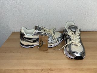 Asics Gel-Kayano 14 Plata/Blanco