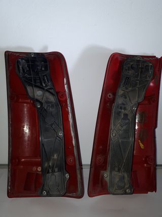 Pilotos Traseros Discovery 2 (Dcho/Izq) a convenir