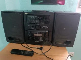 Minicadena Sony Negra