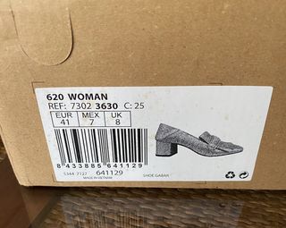 Zapatos Mango tacón metalizados dorados/plateados