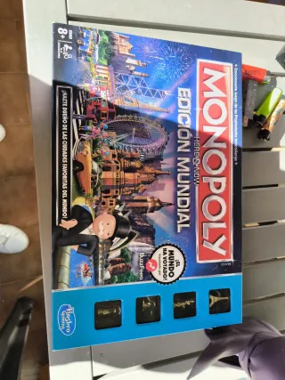 Monopoly Edición Mundial Here & Now