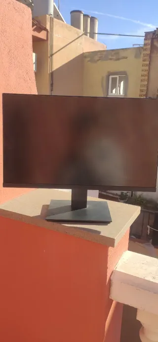 Monitor Koorui 24 75Hz Casi Nuevo