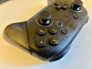 Mando Pro: Nintendo Switch