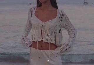 Chaqueta crochet blanca Bershka