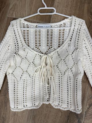 Chaqueta crochet blanca Bershka
