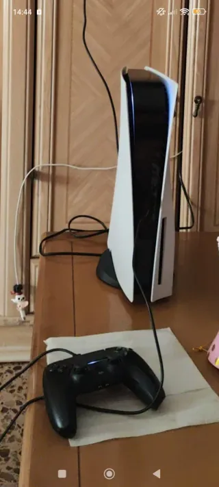 Consola PlayStation 5 con fifa 24