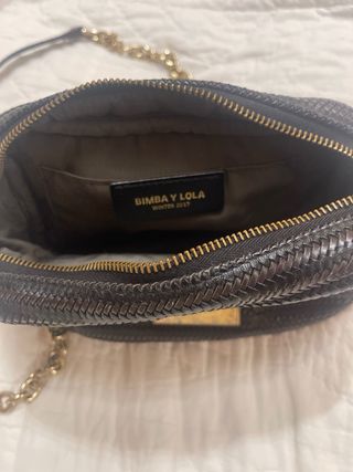 Bolso Bimba y Lola negro y marrón y otro rojo