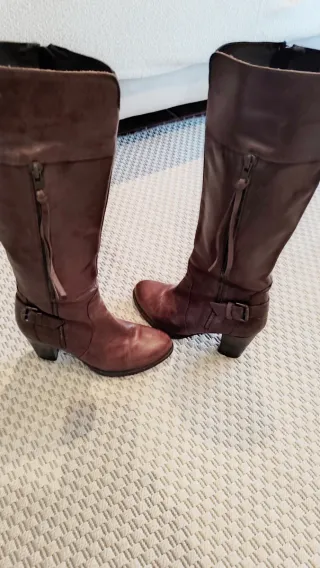 Botas de piel marrones