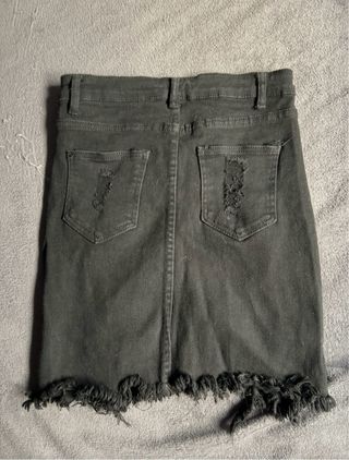 Falda vaquera negra