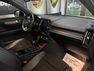 Volvo XC40 1.5 T3 R-Design