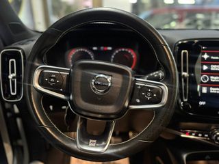 Volvo XC40 1.5 T3 R-Design
