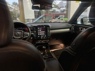Volvo XC40 1.5 T3 R-Design