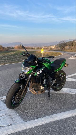 KAWASAKI Z650