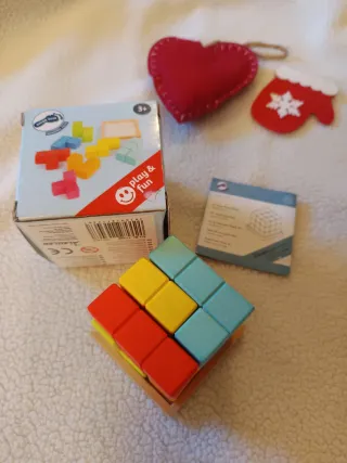 Cubo puzzle in legno per bambini