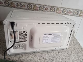Microondas Grunkel Blanco