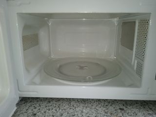 Microondas Grunkel Blanco