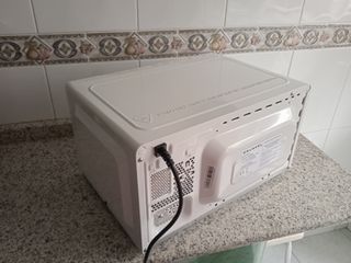 Microondas Grunkel Blanco