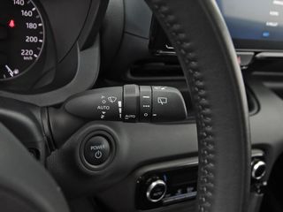 Toyota Yaris 1.5 120H Active Plus