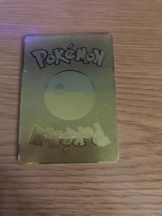 Carta Pokémon Pikachu V Metalica