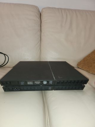 PS4 (PlayStation 4) + 2 Mandos + Juegos