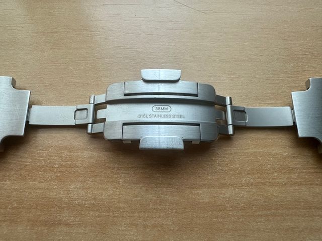 Apple Watch 38mm. Pulseira de aço inoxidável prata