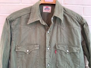 VINTAGE camisa vaquera verde LEVIS talla S - M