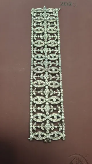 Brazalete Art Decó  de  Plata y cristales