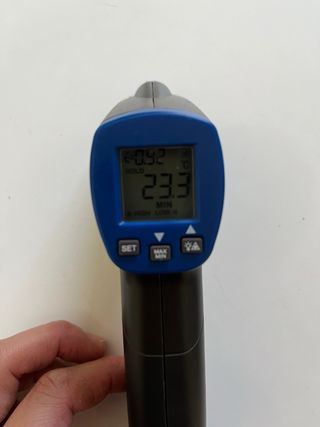 Termómetro infrarrojo VALUE VIT300S