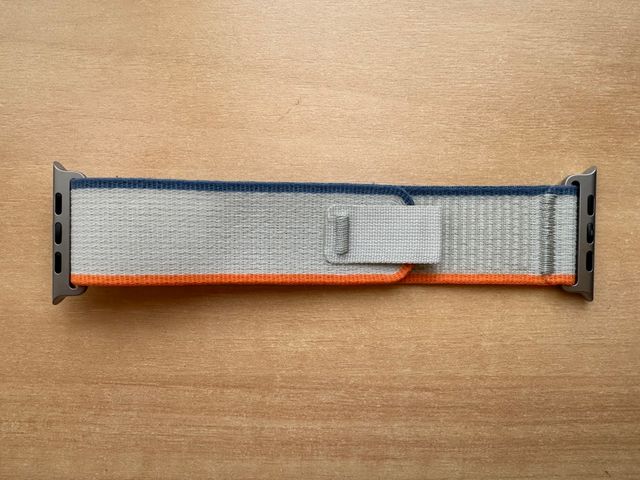 Apple Watch ULTRA 49mm Orange/Beige Trail Loop S/M