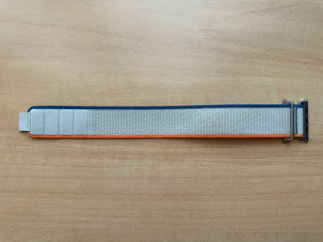 Apple Watch ULTRA 49mm Orange/Beige Trail Loop S/M
