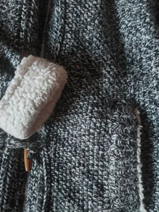 Chaqueta Atmosphere con capucha