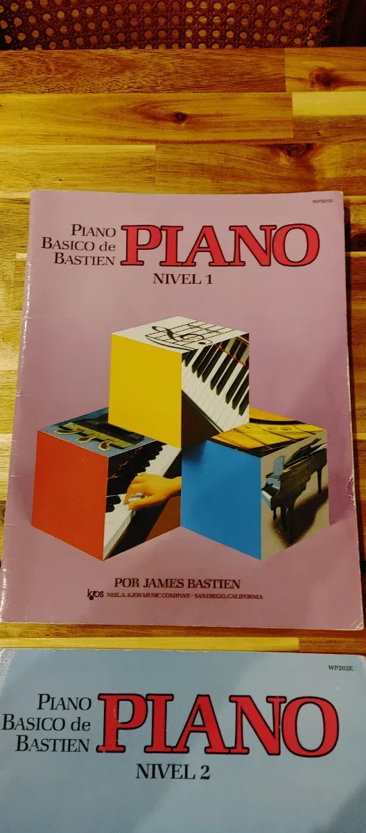 Piano Básico de Bastien - Níveis 1 e 2