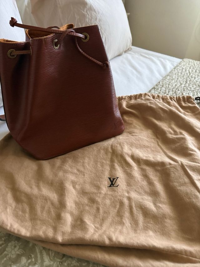 Bolso Louis Vuitton Epi Cuero Marrón