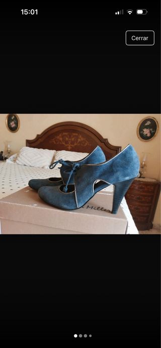 Zapatos de tacón grises