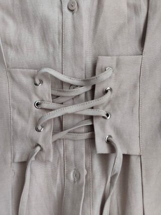 Vestido Zara gris bordado + Vestido Stradivarius b