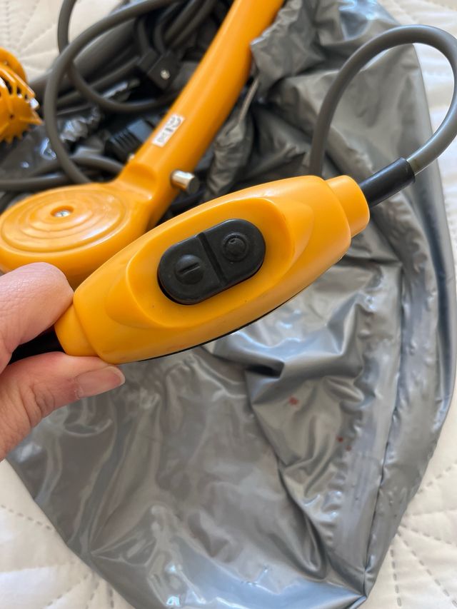 Ducha portátil Midland + Raqueta mosquitos