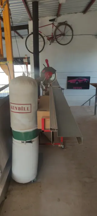 Tronzadora Honga 300 con topes